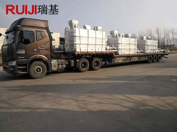 發(fā)往內蒙古的PAM全自動加藥機